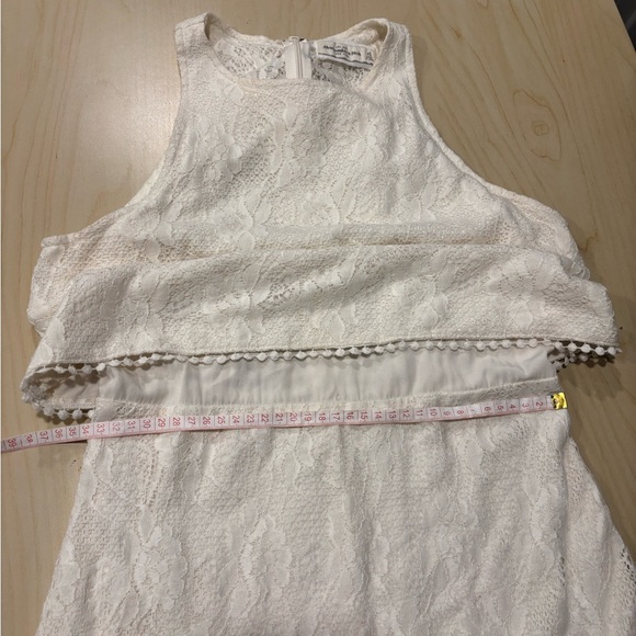 Abercrombie & Fitch Cotton Blend Ivory Lace Mini Dress (XS) - Picture 6 of 11